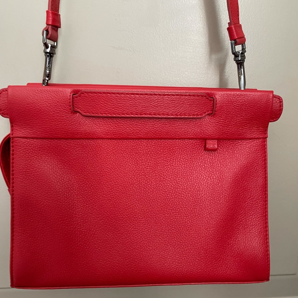 Min & Mon Small Vali Crossbody in Poppy Red
